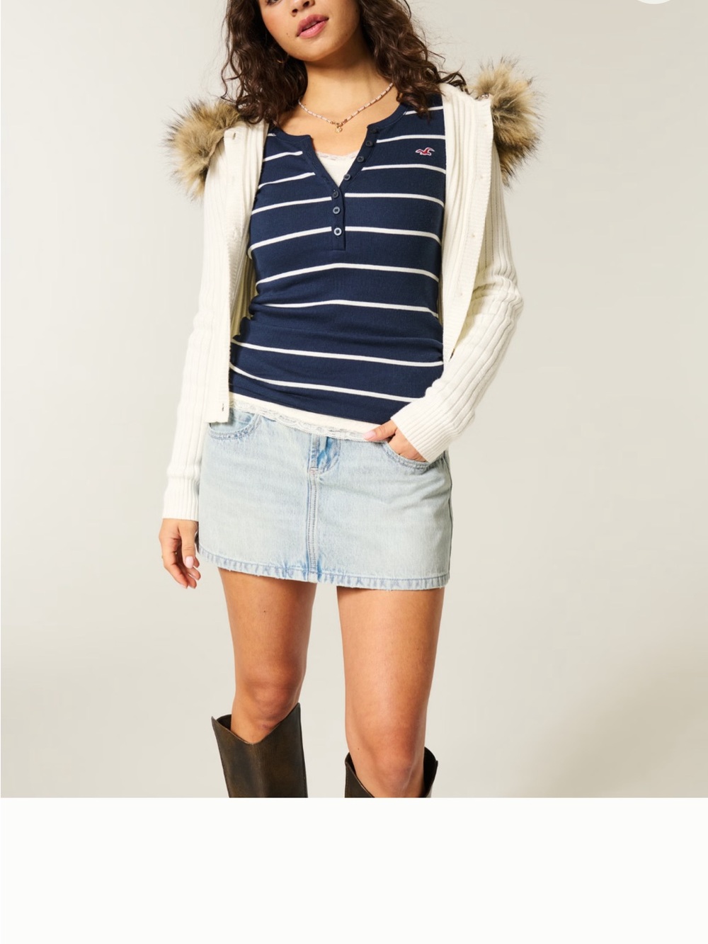 Hollister Co. light blue denim mini like new size 10